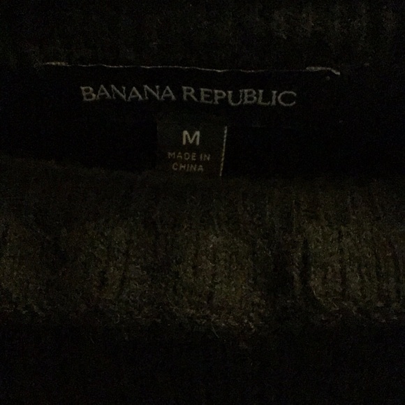 Stylish black warm and comfy! - Picture 3 of 6